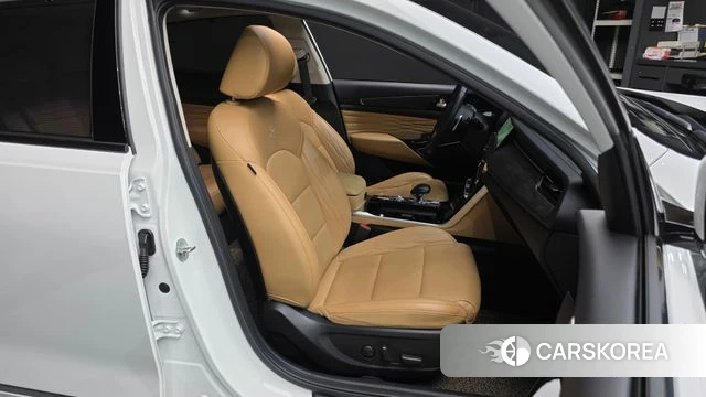 Kia K7 Premier 2021 Белый из Кореи, фото 2