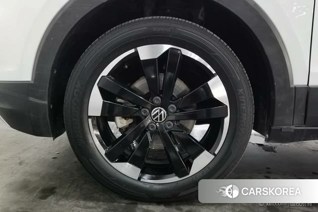 Volkswagen Tacqua 2023 Белый из Китая, фото 2