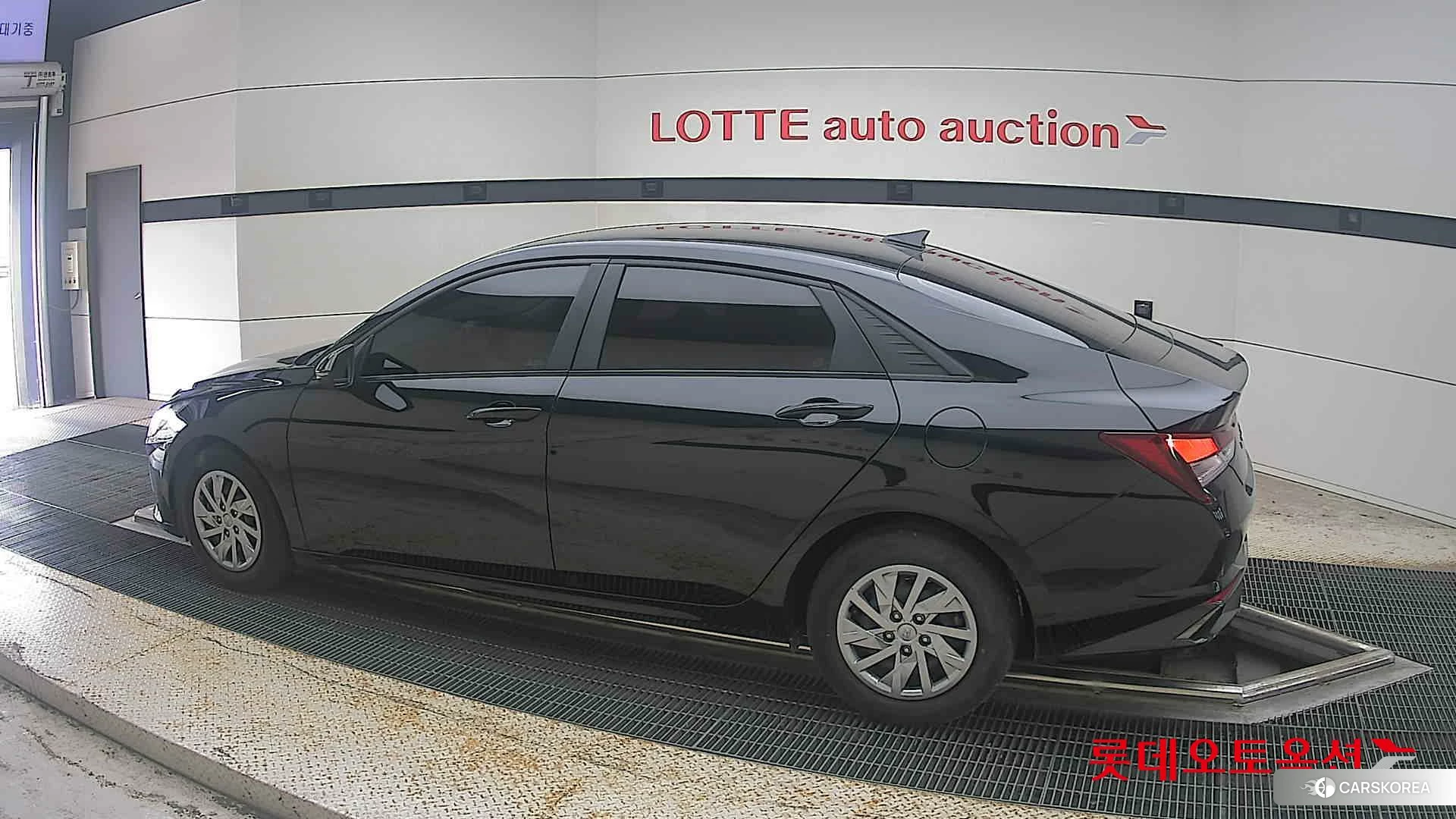 Hyundai Avante 2021 Phantom Black из Кореи, фото 2