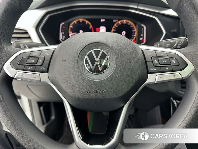 Volkswagen Tacqua 2023 Белый из Китая, фото 2