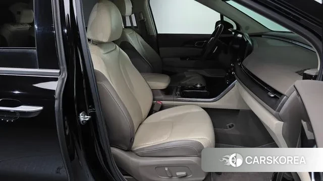 Kia Carnival 4th generation 2020 Черный из Кореи, фото 2