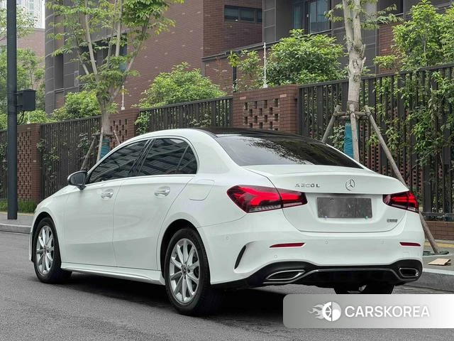 Mercedes-Benz A-Class 2021 Белый из Китая, фото 2