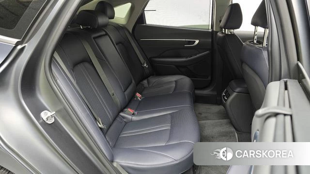 Hyundai Sonata D Edge Hybrid (DN8) 2024 Серый из Кореи, фото 2
