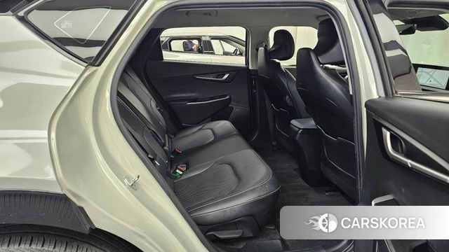 Kia EV6 2022 Жемчужный цвет из Кореи, фото 2