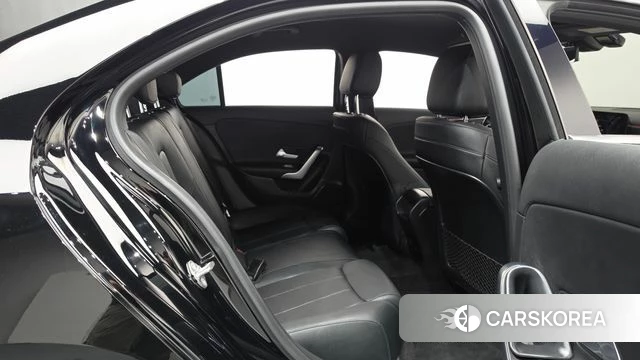 Mercedes-Benz A-Class W177 2021 Черный из Кореи, фото 2