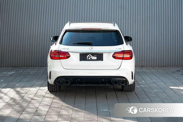 Mercedes-Benz AMG C-Class 2021 Белый из Китая, фото 2