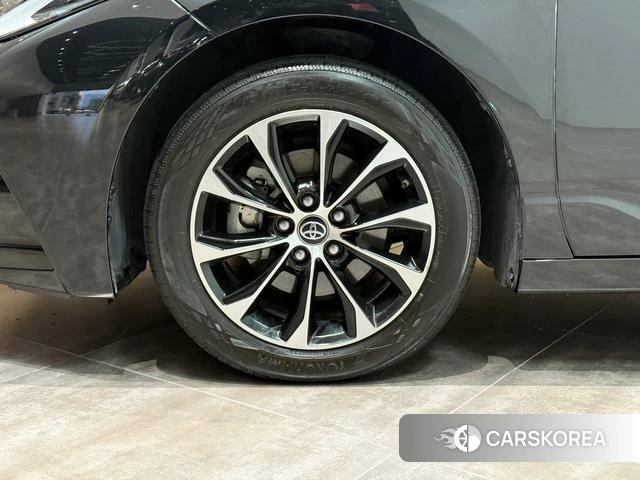 Toyota Avalon 2024 Черный из Китая, фото 2