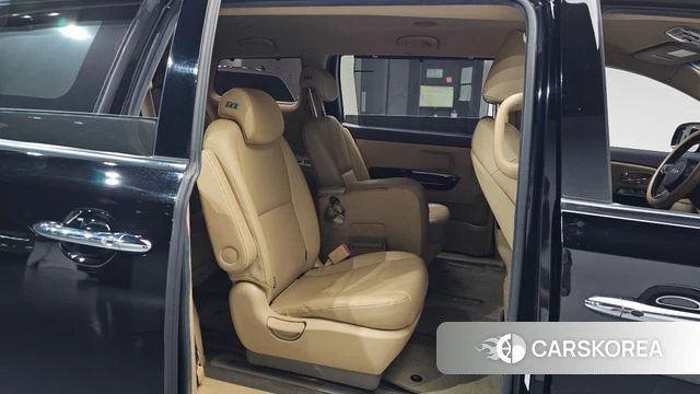 Kia The New Carnival 2019 Черный из Кореи, фото 2
