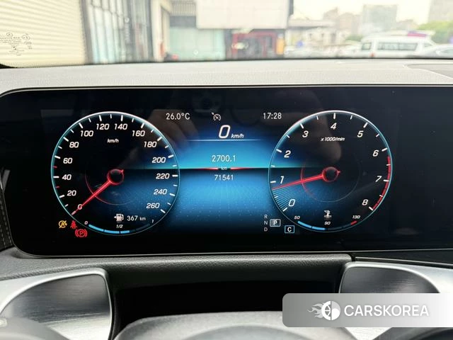 Mercedes-Benz GLB 2021 Черный из Китая, фото 2