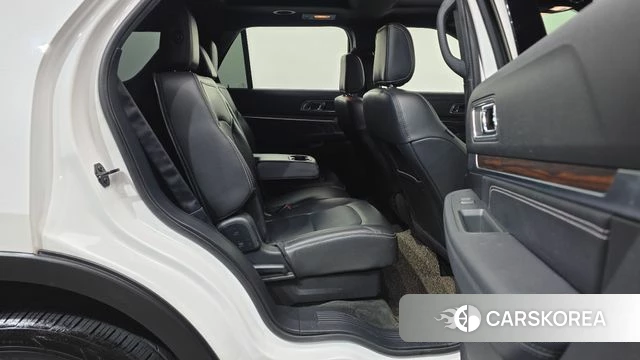 Ford Explorer 2018 Белый из Кореи, фото 2