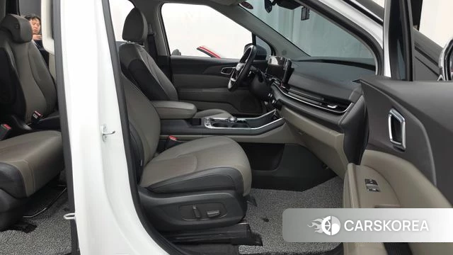 Kia The New Carnival 4th Generation 2024 Белый из Кореи, фото 2