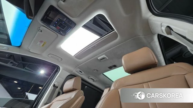Hyundai Staria 2022 Черный из Кореи, фото 2