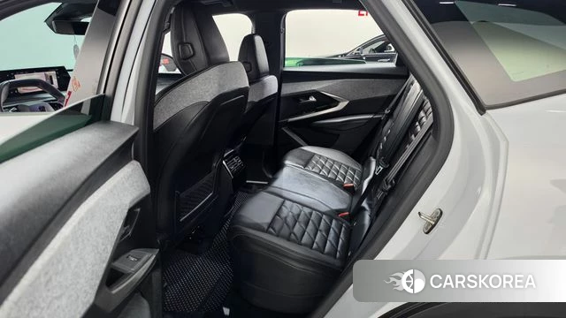 Peugeot 3008 second generation 2025 Белый из Кореи, фото 2