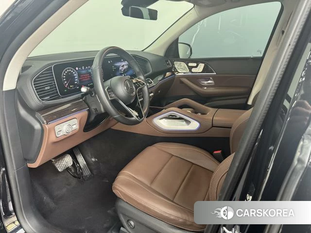 Mercedes-Benz GLE 2024 Черный из Китая, фото 2