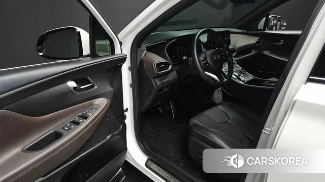 Hyundai The New Santa Fe 2021 Белый из Кореи, фото 2