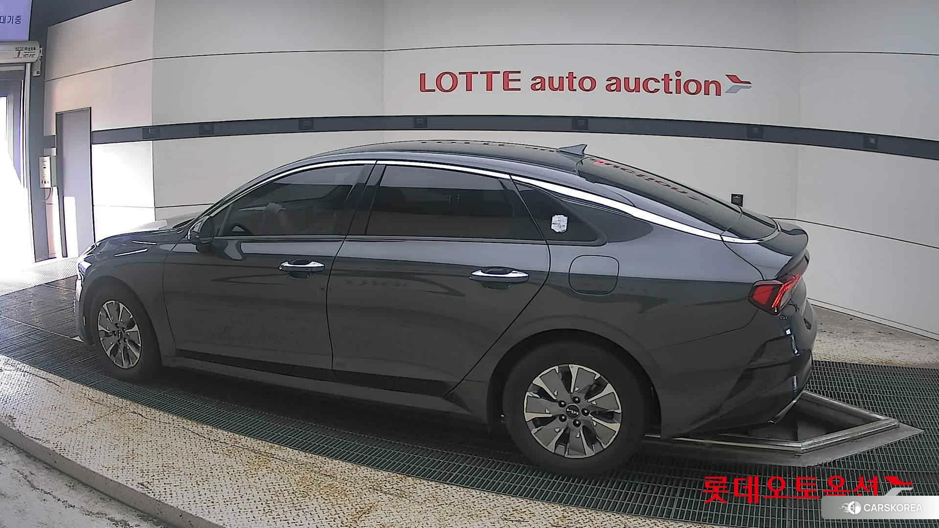Kia K5 Hybrid 2023 Interstellagray из Кореи, фото 2