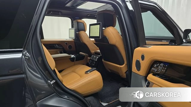 Land Rover Range Rover 4th Generation 2021 Серый из Кореи, фото 2