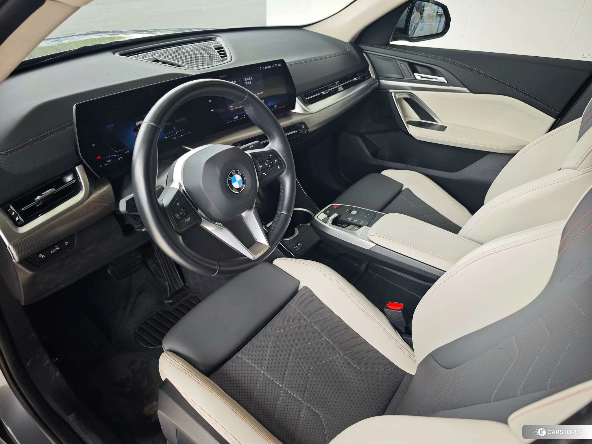 BMW X2 2024 Серебристо-серый из Китая, фото 2