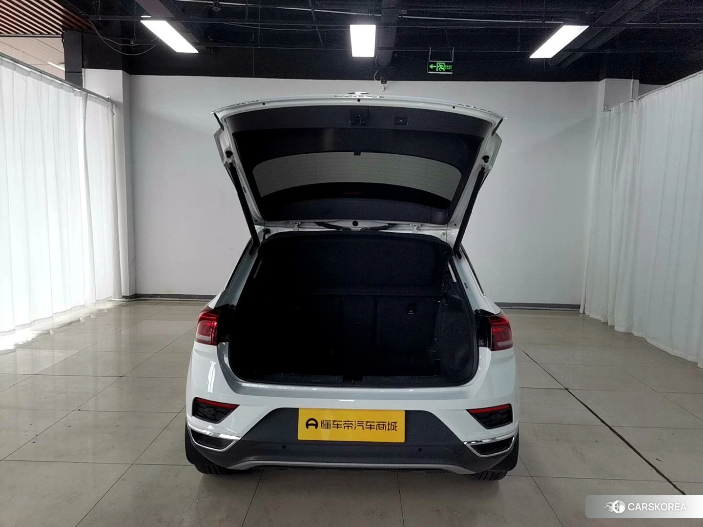 Volkswagen T-Roc 2020 Белый из Китая, фото 2