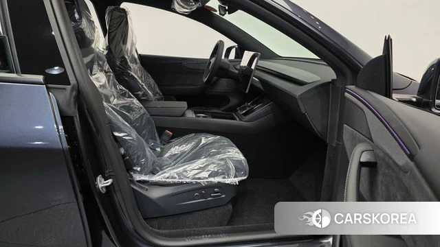 Tesla Model Y 2026 Серый из Кореи, фото 2