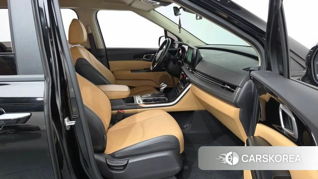 Kia Carnival 4th generation 2021 Черный из Кореи, фото 2