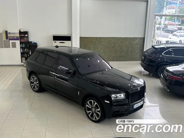 Rolls-Royce Cullinan 2023 Черный из Кореи, фото 2
