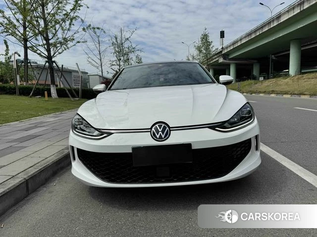 Volkswagen Lamando 2023 Белый из Китая, фото 2