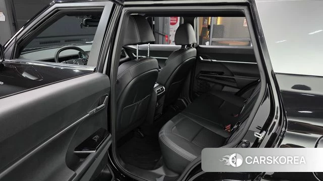 Ssangyong Torres 2022 Черный из Кореи, фото 2