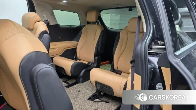 Kia Carnival 4th generation 2021 Серый из Кореи, фото 2
