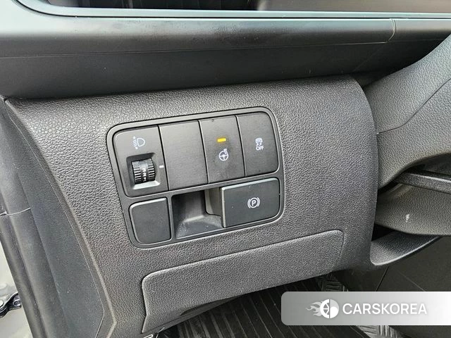 Hyundai Staria 2024 Серебряный из Кореи, фото 2