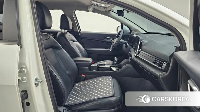 Kia Sportage 5th Generation 2021 Белый из Кореи, фото 2