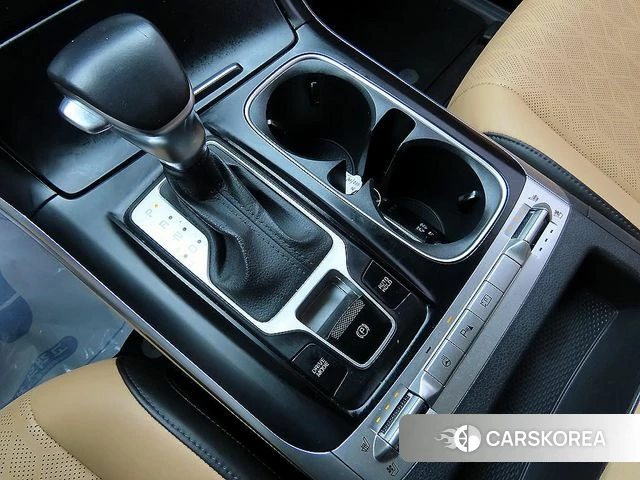 Kia Carnival 4th generation 2023 Белый из Кореи, фото 3