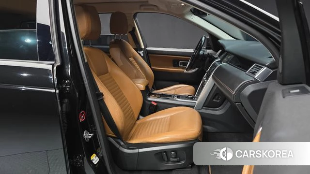 Land Rover Discovery Sports 2018 Черный из Кореи, фото 2