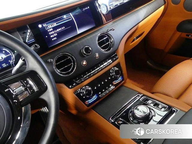 Rolls-Royce Ghost 2nd Generation 2021 Черный из Кореи, фото 2