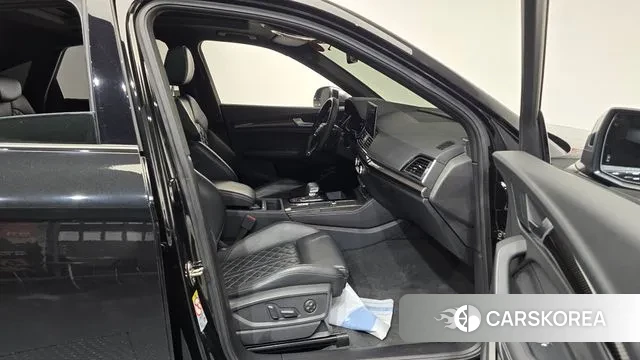 Audi SQ5 (FY) 2022 Черный из Кореи, фото 2