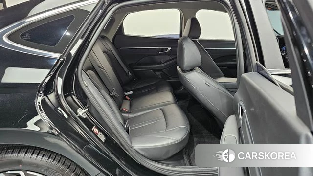 Hyundai Sonata Hybrid (DN8) 2023 Черный из Кореи, фото 2