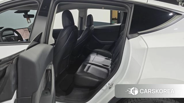 Tesla Model Y 2022 Белый из Кореи, фото 2