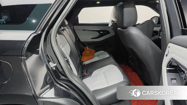 Land Rover Range Rover Evoque 2nd Generation 2023 Черный из Кореи, фото 2