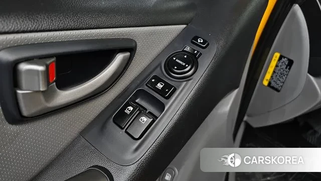 Hyundai The New Grand Starex 2019 Желтый из Кореи, фото 2