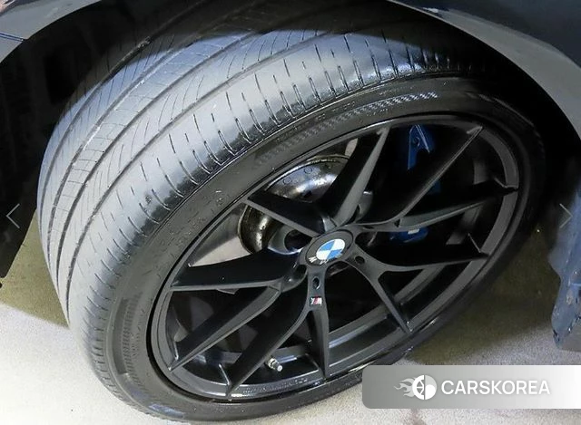 BMW 5 Series (G30) 2021 Черный из Кореи, фото 2