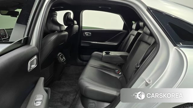Hyundai Ionic 6 2024 Серебряный из Кореи, фото 2