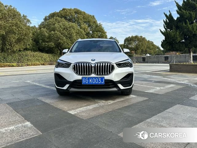 BMW X1 2023 Белый из Китая, фото 2