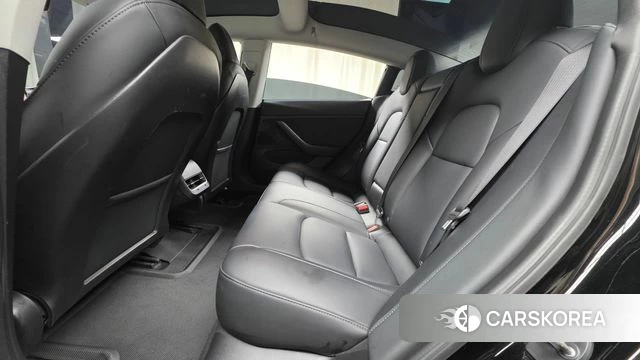 Tesla Model 3 2020 Черный из Кореи, фото 2