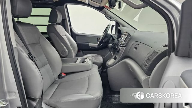 Hyundai The New Grand Starex 2020 Серебряный из Кореи, фото 2