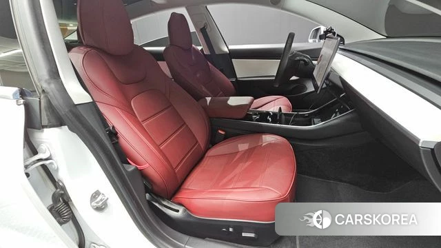Tesla Model 3 2020 Белый из Кореи, фото 2