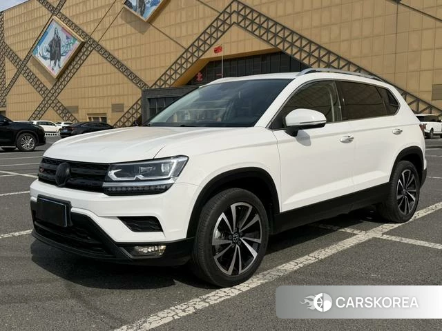Volkswagen Tharu 2021 Белый из Китая, фото 2