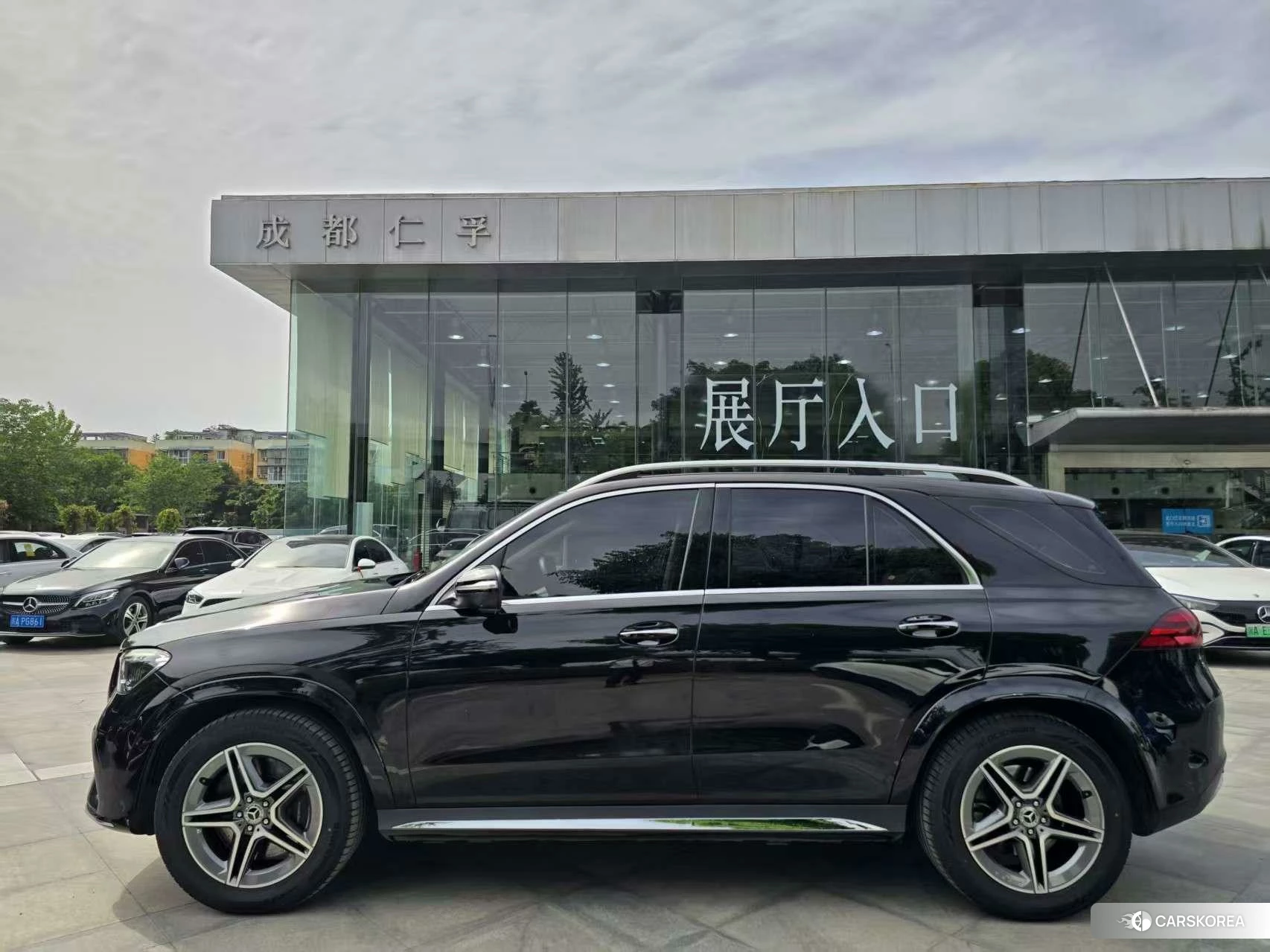Mercedes-Benz GLE 2023 Черный из Китая, фото 2