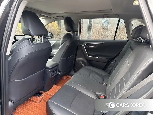 Toyota Wildlander 2024 Черный из Китая, фото 2
