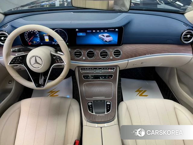 Mercedes-Benz E-Class 2021 Черный из Китая, фото 2
