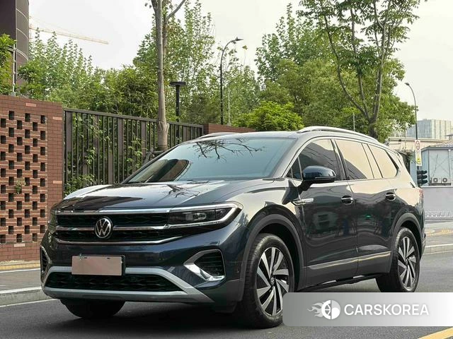 Volkswagen Talagon 2022 Синий из Китая, фото 2
